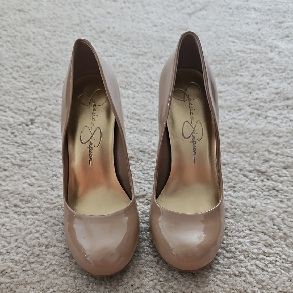 Jessica Simpson Nude Patent Heels